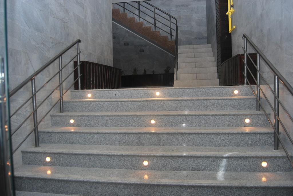Apartament Luxury - Promenada Mall 克拉奥华 客房 照片